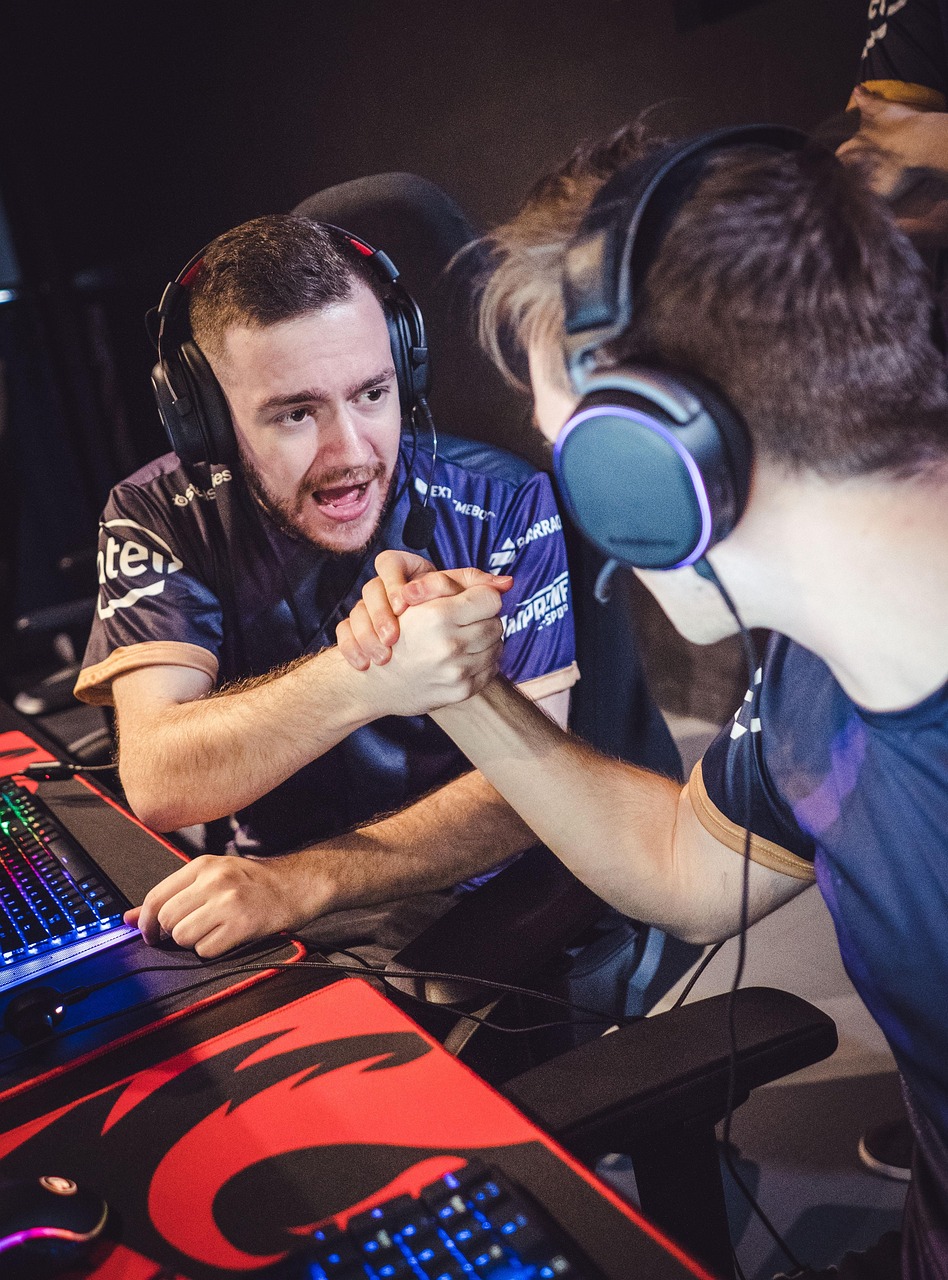 portfolio-01 teamwork, male, gaming, teamwork, gaming, gaming, gaming, gaming, gaming